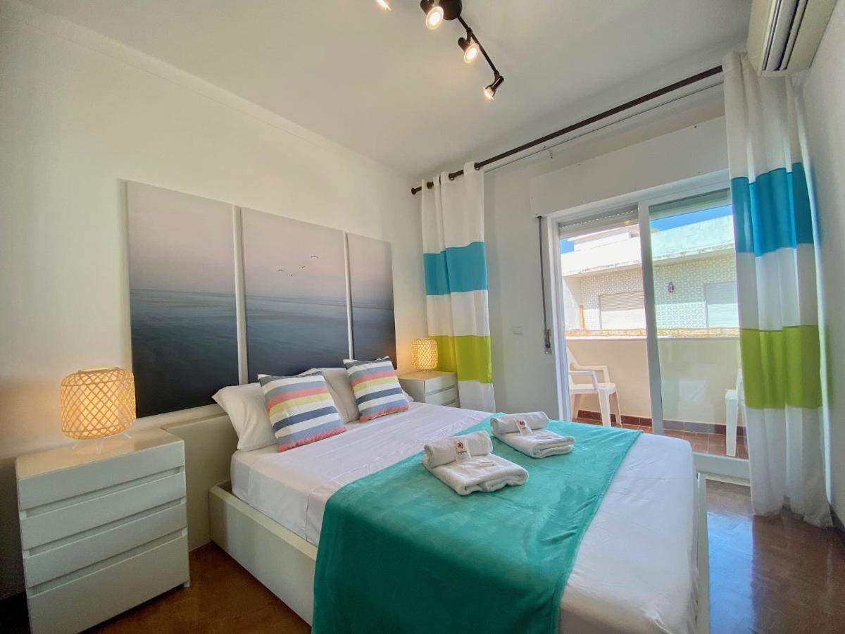 Quarteira Beach Apartment By Homing Esterno foto